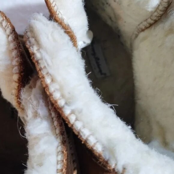 Tommy Bahama Y2K Short Suede Boot Mini Winter Snow White Fleece Lining Size 7 - Picture 9 of 9
